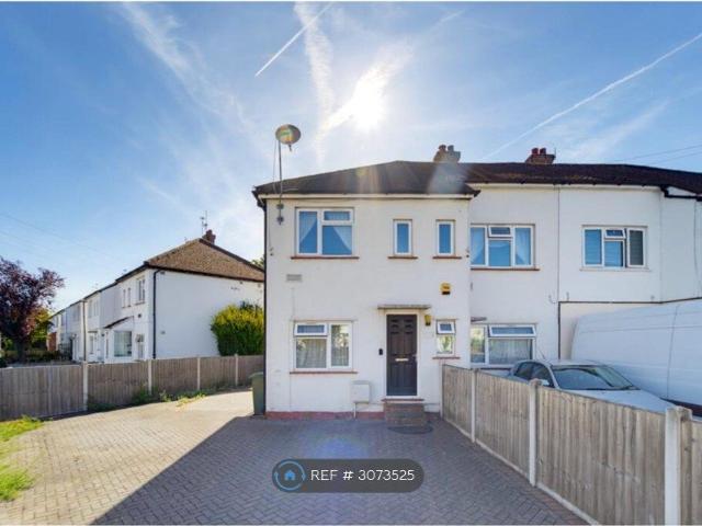 House for rent in London Borough of Hillingdon, Greater London