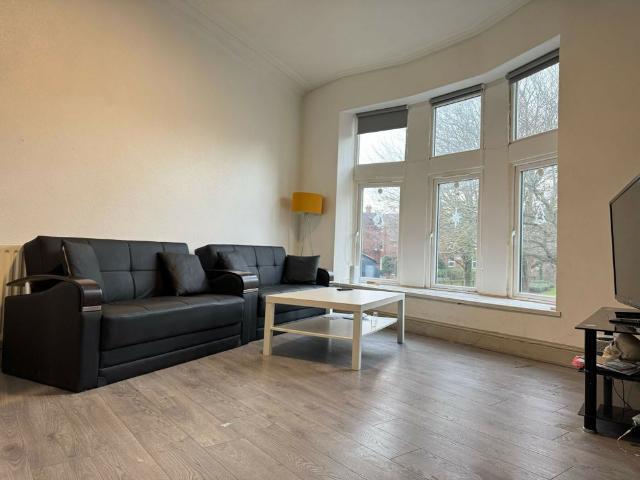 House for rent in Hyde Park, West Yorkshire