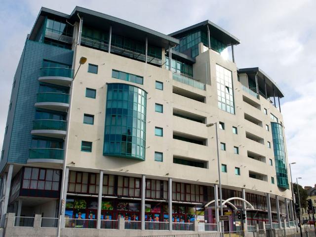Apartment for rent in West Hoe, Mount Wise