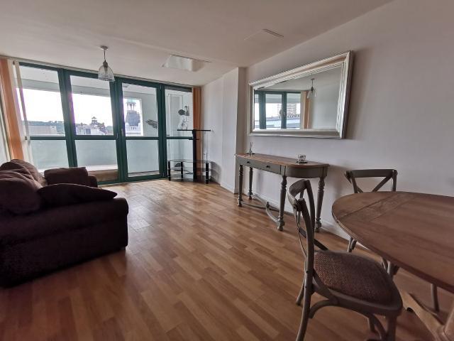 Apartment for rent in West Hoe, Mount Wise