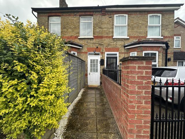 Apartment for rent in Chalvey, Slough