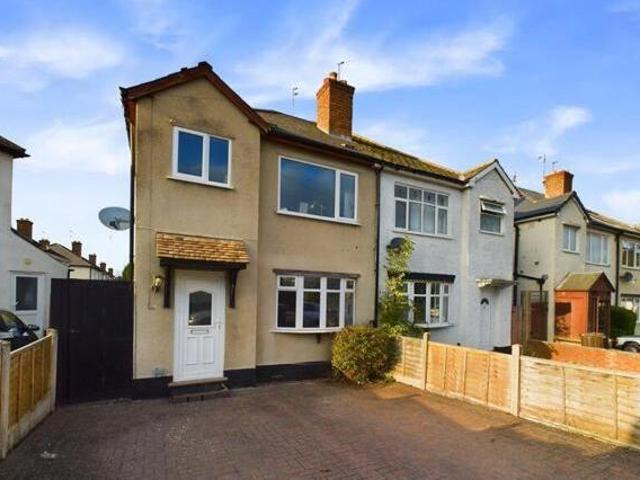 House for sale in Tettenhall, West Midlands