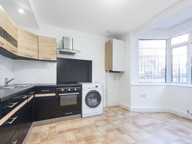 Apartment for rent in Hendon, Greater London