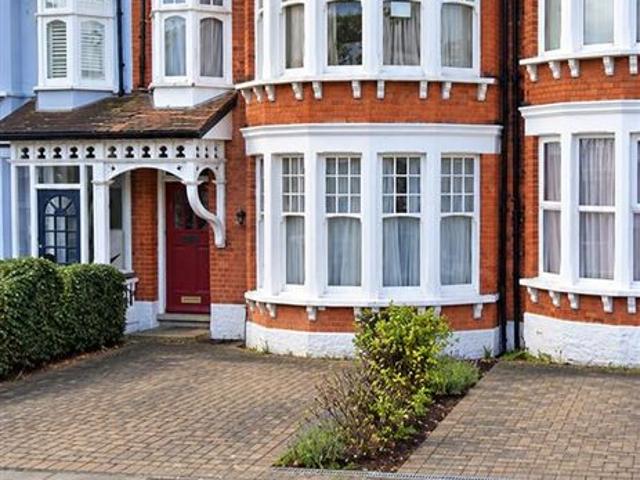 Apartment for rent in London Borough of Enfield, Greater London