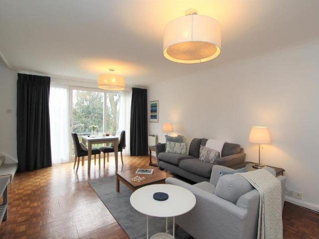 House for rent in London Borough of Ealing, Greater London