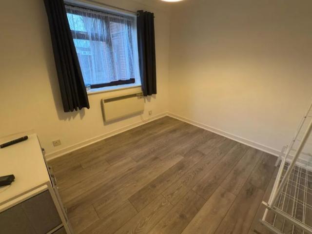 Apartment for rent in Forton, Middlecroft