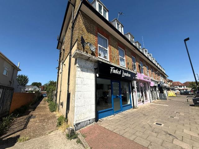 Apartment for rent in London Borough of Hounslow, Heston