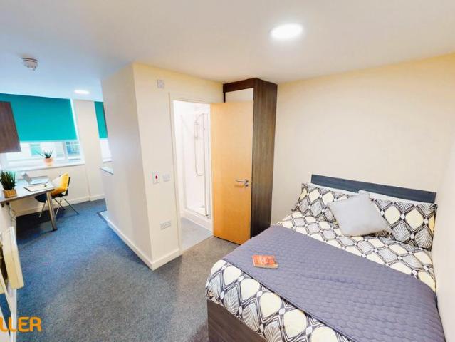 Apartment for rent in The Haulgh, Lee Bank