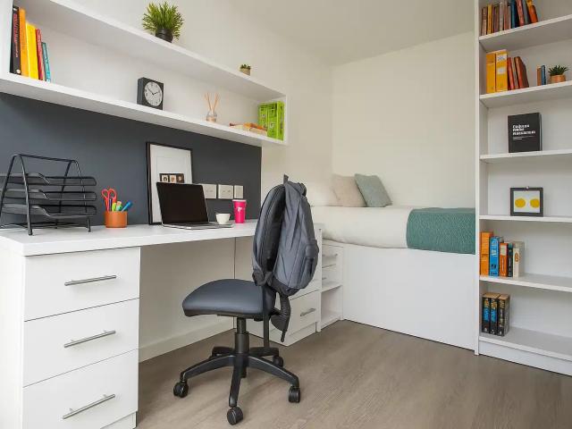 Apartment for rent in London Borough of Hounslow, Greater London