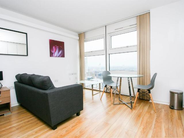 Studio for rent in Edgbaston, West Midlands