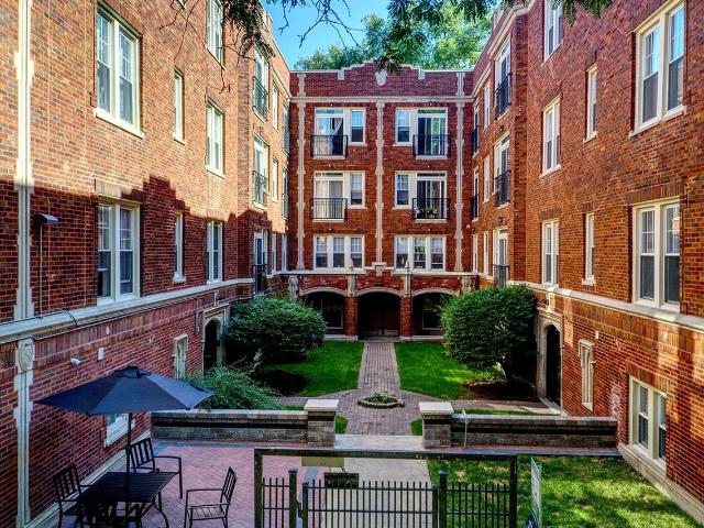 Apartment for rent in Chicago Park, Illinois