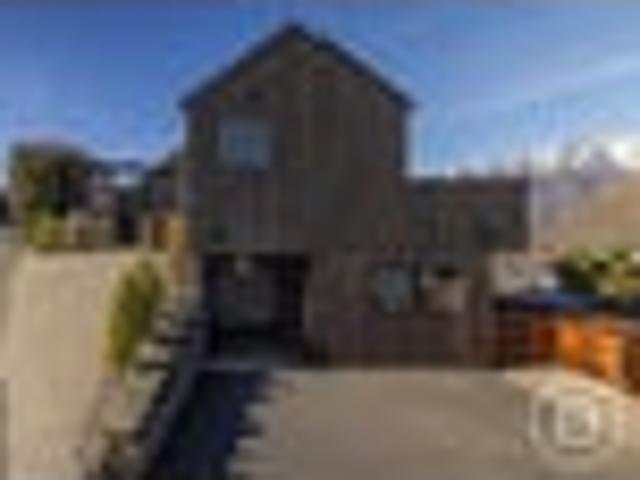 House for sale in Otakou