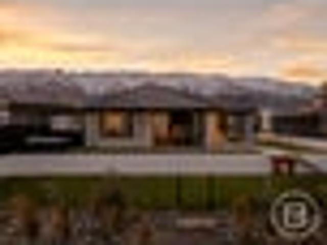 House for sale in Otakou