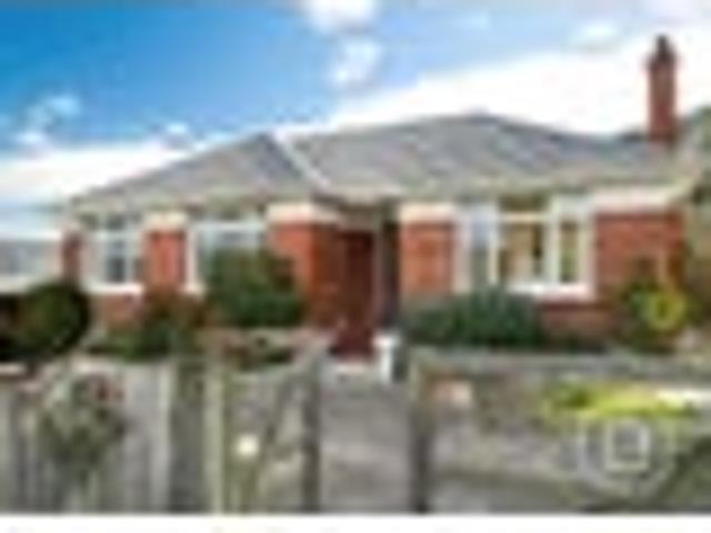 House for sale in Otakou
