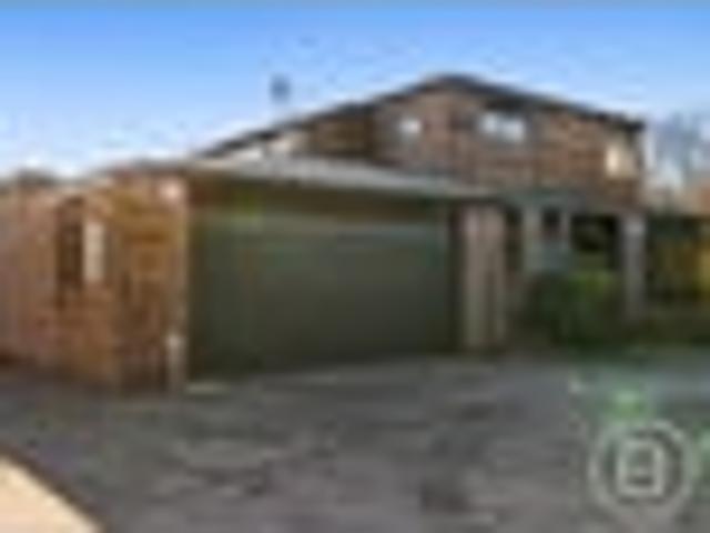 House for sale in Chaslands, Canterbury