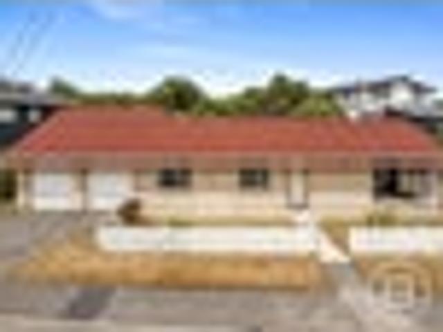 House for sale in Otakou