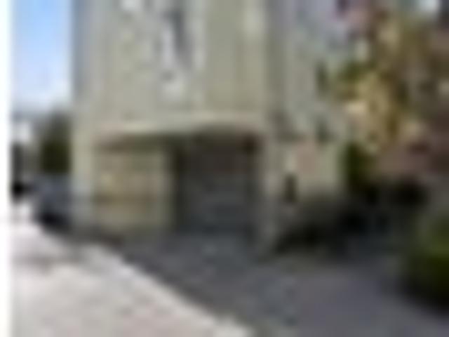 Townhouse for sale in Heathcote, Canterbury