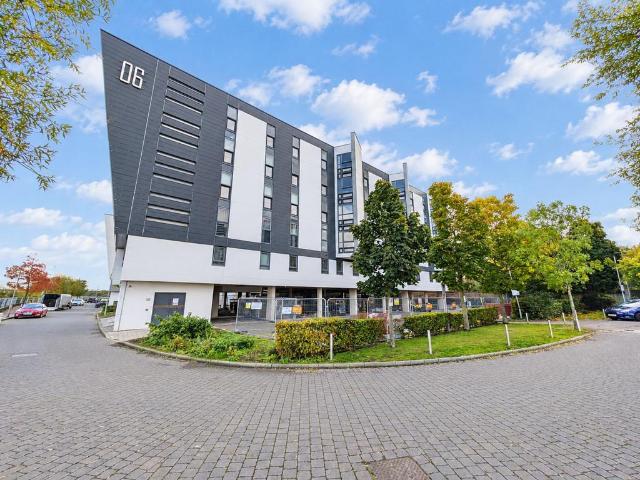 Apartment for rent in The Decks, Runcorn