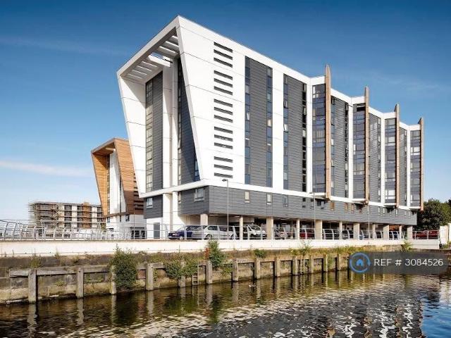 Apartment for rent in The Decks, Runcorn