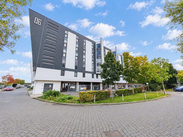 Apartment for rent in The Decks, Runcorn