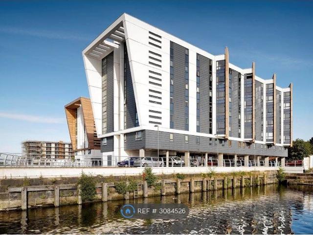 Apartment for rent in The Decks, Runcorn