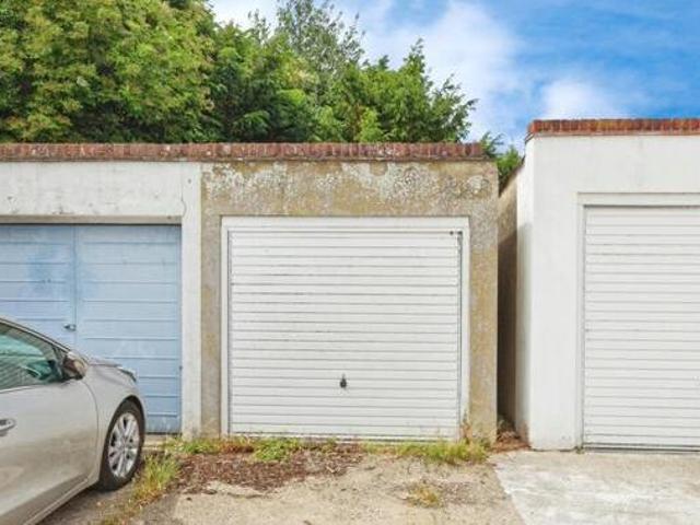 House for sale in Longport, The Bridge