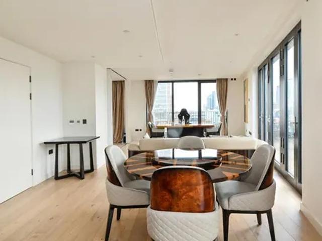 Apartment for rent in Lyons, Greater London