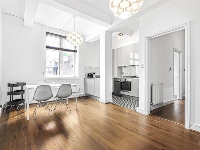 Apartment for rent in Spitalfields, Greater London