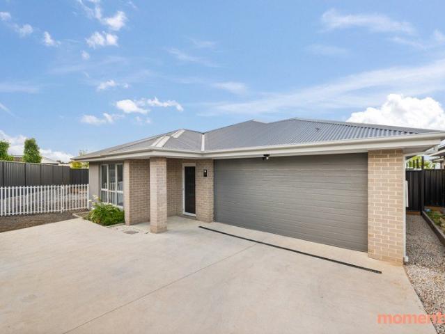 House for sale in Queanbeyan, Queanbeyan-Palerang Regional Council