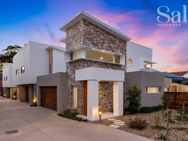 Townhouse for sale in Ambergate, New South Wales