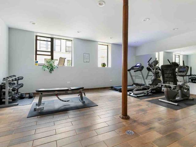 Apartment for rent in Chicago, Cook County