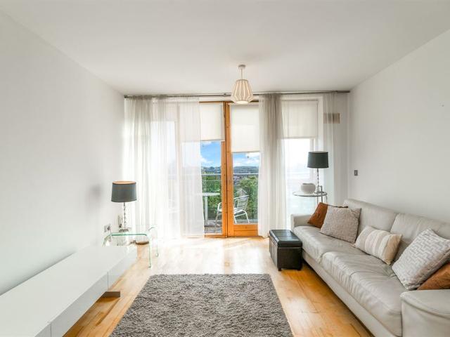 Apartment to rent in Bluebell, North Tipperary
