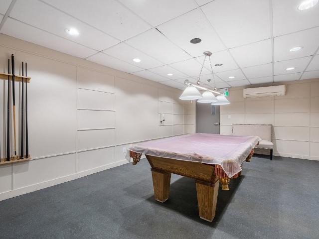 Apartment for rent in Burlington, Golden Horseshoe