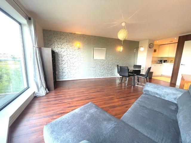 Apartment to rent in Bluebell, North Tipperary