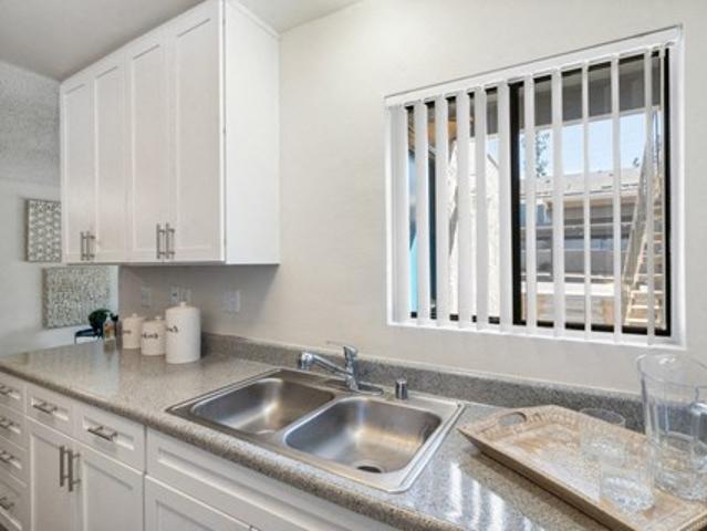 Apartment for rent in Colton