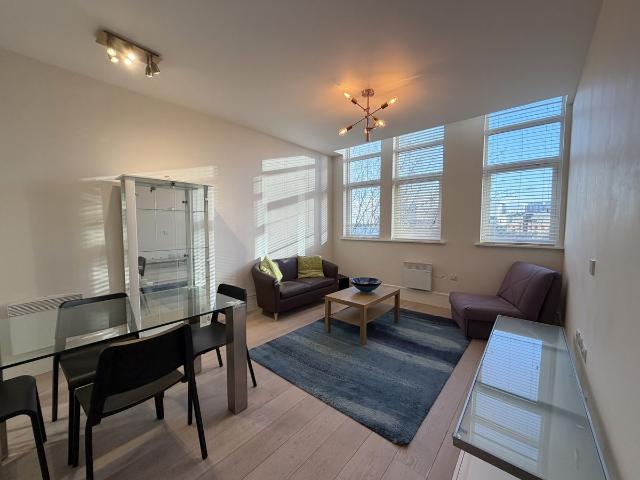 Apartment for rent in Ordsall, Salford