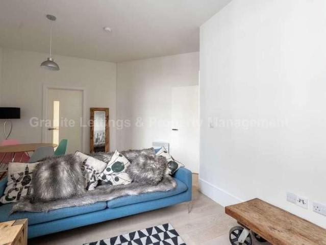 Apartment for rent in Ordsall, Salford
