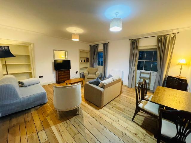 Apartment for rent in Pembroke Dock, Wales