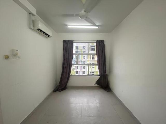 Serviced Residence for sale in Tanjong Sepat, Selangor