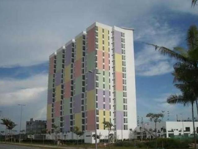 Serviced Residence for sale in Tanjong Sepat, Selangor