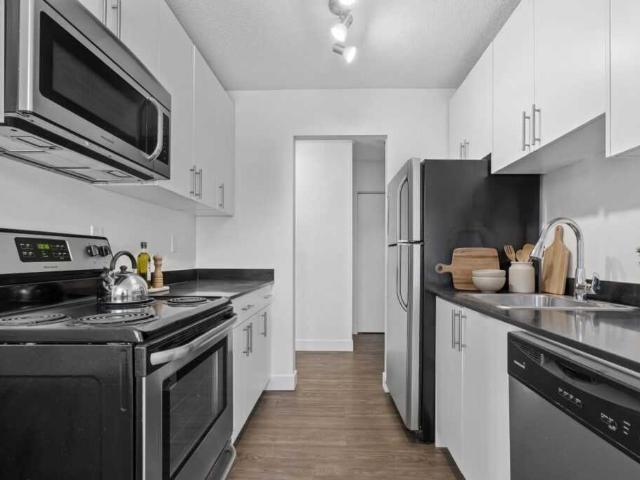 Apartment for rent in Keith-Lynn, North Vancouver