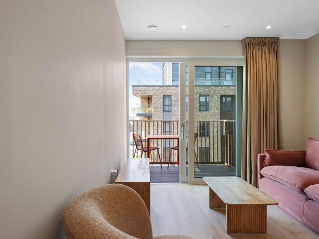 Apartment for rent in Colindale, Greater London