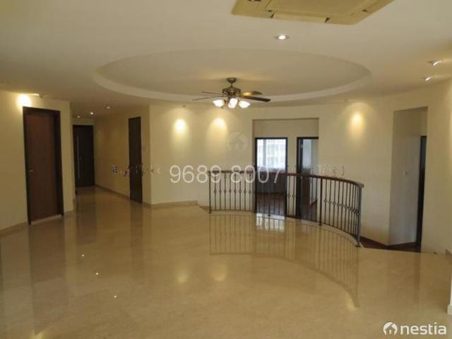 Apartment for sale in Newton