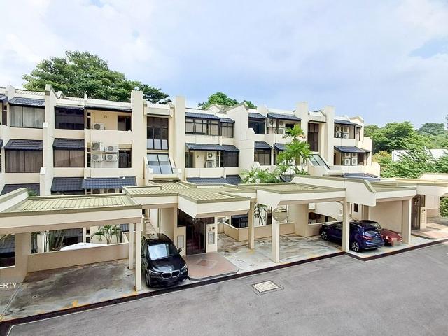 Apartment for sale in Newton