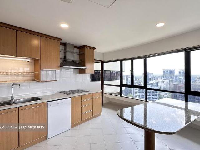 Apartment for sale in Bukit Timah