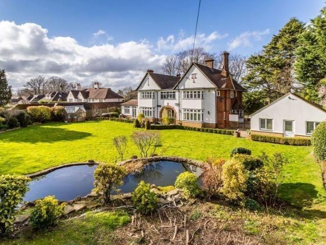House for rent in Nork, Red Hill