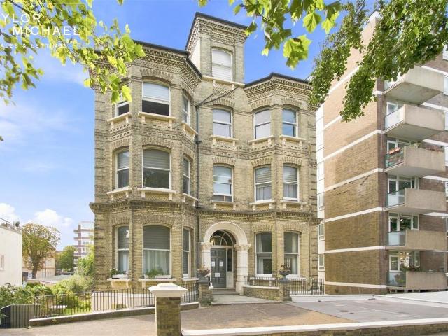 Apartment for rent in Portslade by Sea, Hove