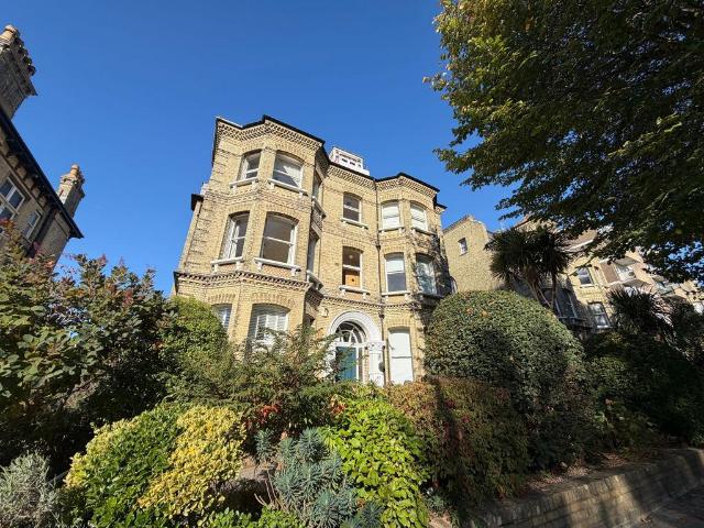 Apartment for rent in Portslade by Sea, Hove