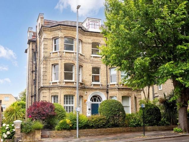 Apartment for rent in Aldrington