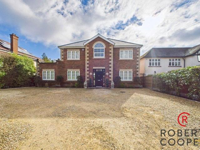 House for rent in Ickenham, Greater London